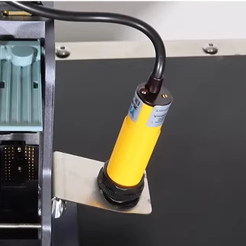Barcode Printer - Stampante a getto d'inchiostro automatica con